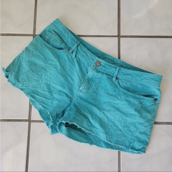 Roxy Corduroy Shorts - Picture 1 of 4